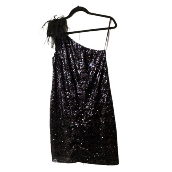 T Tahari One-Shoulder Black Sequin & Feather Cocktail Dress - Size 8 - Picture 1 of 7